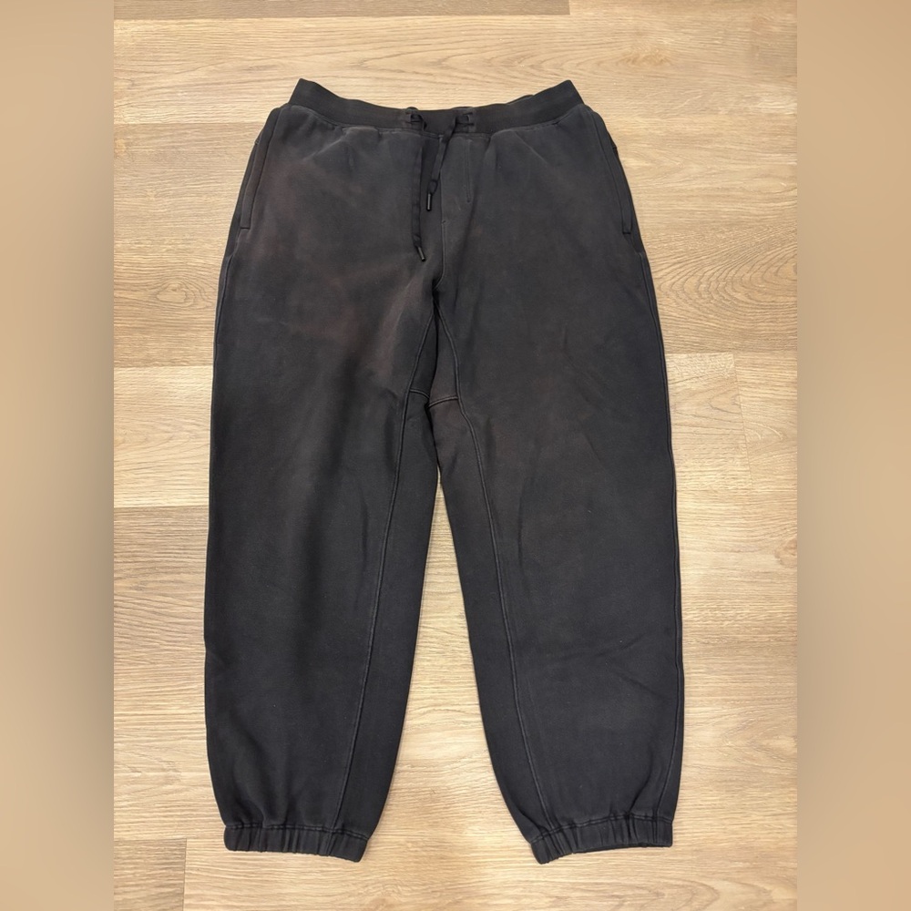 LULULEMON‎ BLACK SWEATS